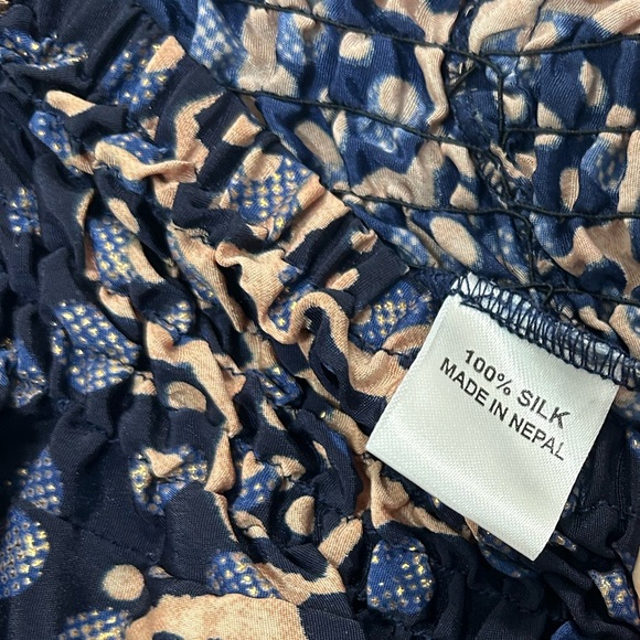 NEW Boho Floral Navy Smocked Waist Wide-Leg Pants - Picture 6 of 6